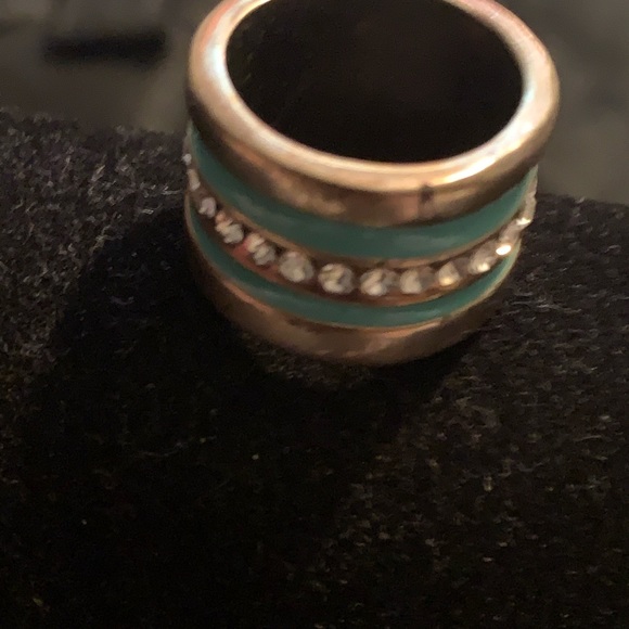 Ring - Picture 3 of 3